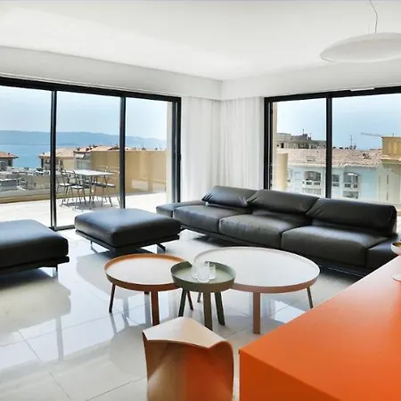 Aparthotel Residenza Leca Colonna 4*