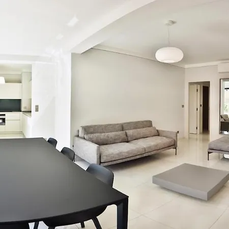 아파트호텔 Residenza Leca Colonna 4*