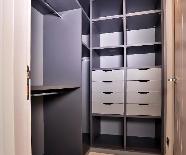 Residenza Leca Colonna Lägenhetshotell