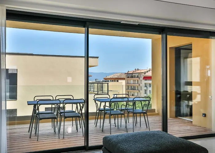 Residenza Leca Colonna Aparthotel 4*