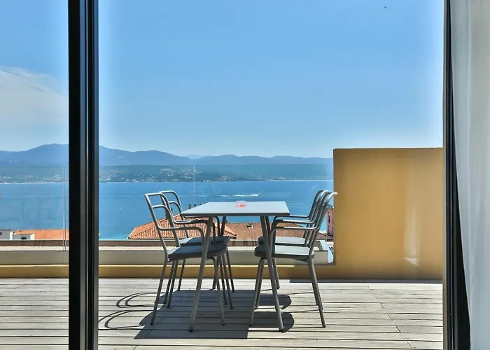 Aparthotel Residenza Leca Colonna 4*